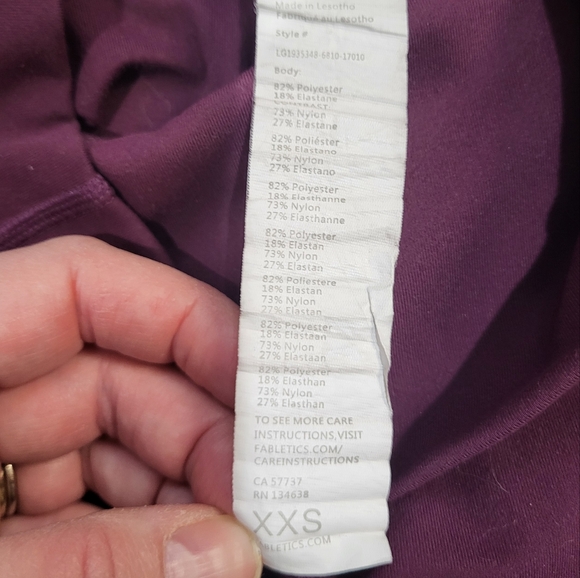 *3/$30 Sale* Fabletics Oasis PureLuxe High-Waisted 7/8 Legging with Pockets - Picture 7 of 7